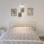 Cosy Little For Family Vacations ! Lejlighed