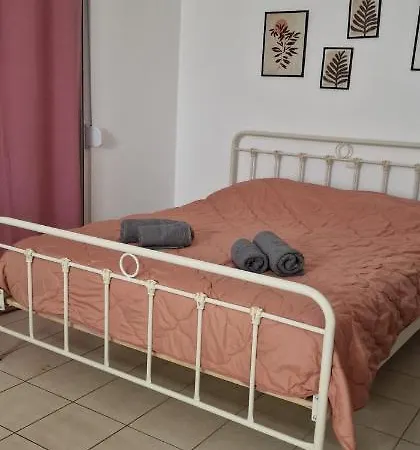Cosy Little For Family Vacations ! Daire Rhodes City