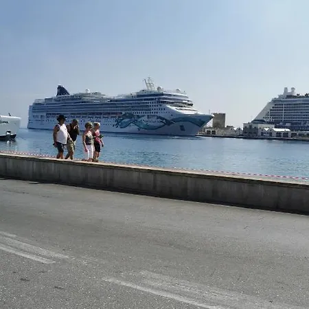 Cosy Little For Family Vacations !